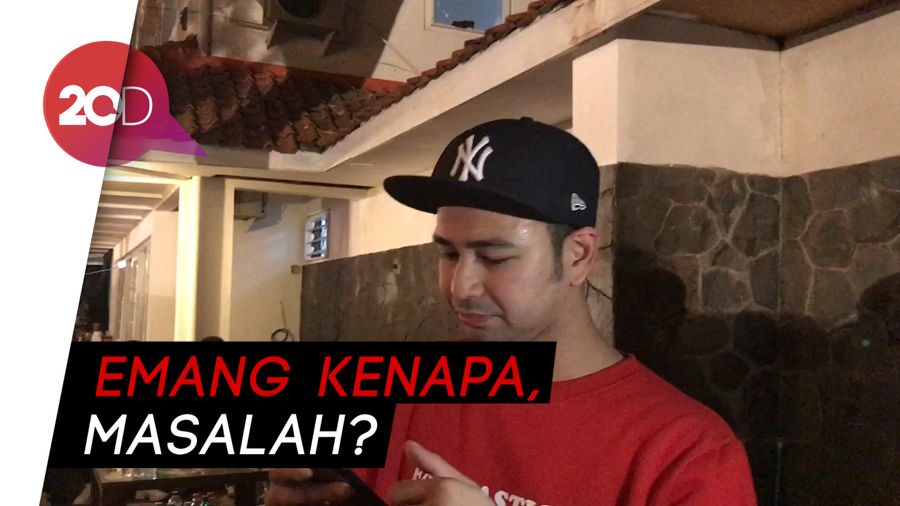 Duduk Sebelahan Sama Ayu Ting Ting, Ini Kata Raffi Ahmad