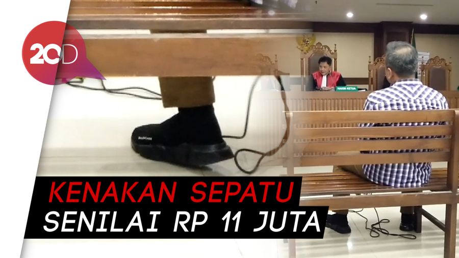 Jadi Saksi Korupsi Bakamla, Keponakan Setnov Kenakan Sepatu Rp 11 Juta