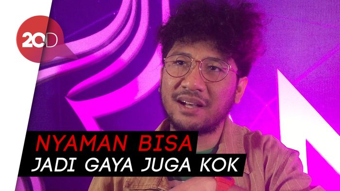 Selalu Tampil Ikonik, Selera Kunto Aji yang Penting Nyaman