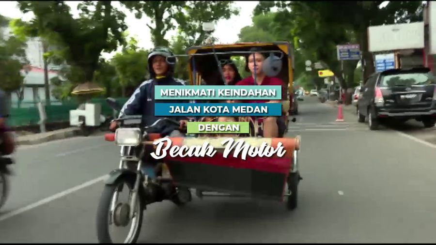 Menikmati Keindahan Jalan Kota Medan Pakai Bentor