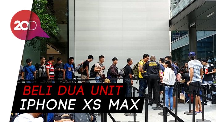 Pemuda Ini Akan Jadi Pembeli Pertama iPhone XS Max