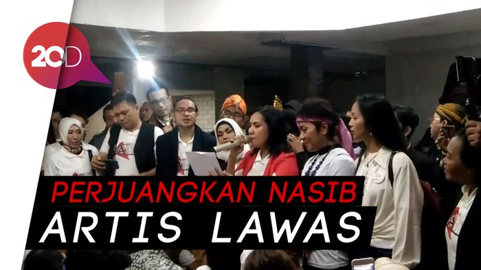 Sandi Ingin Artis Senior Terus Gerakkan Ekonomi Kreatif!