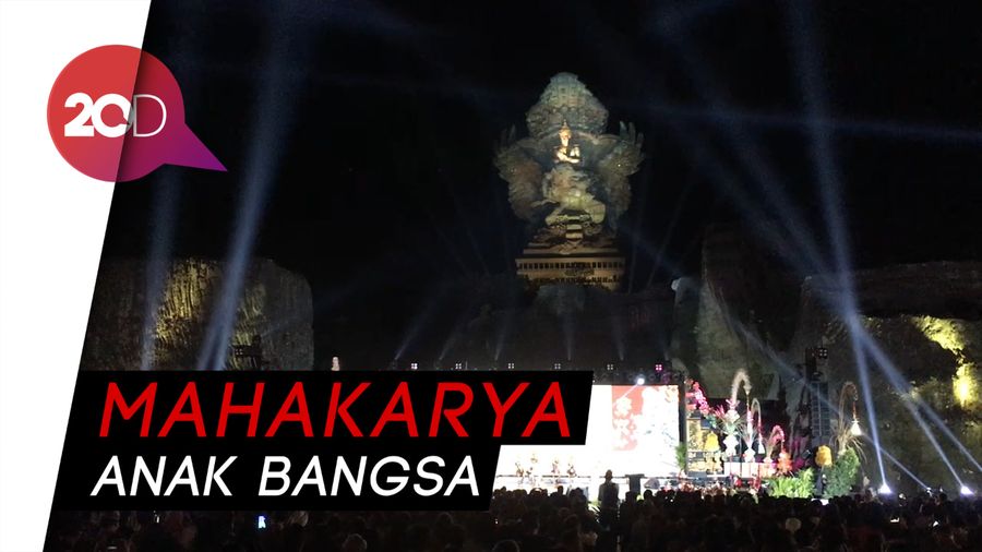 Berhias Kembang Api, Jokowi Resmikan Patung Garuda Wisnu Kencana