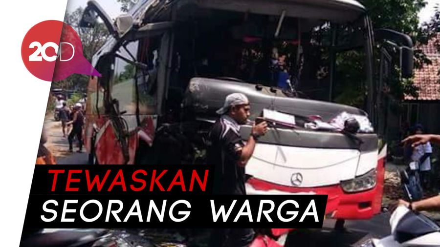 Bus Ini Meluncur Tak Terkendali Gara-gara Tali Penarik Putus
