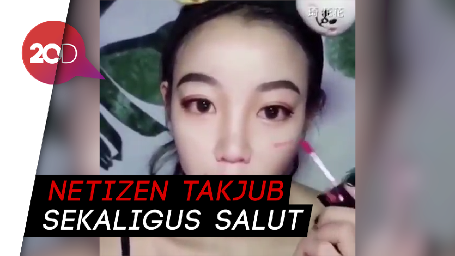 Wow! Wanita Ini Sukses Bikin Pangling dengan Makeup