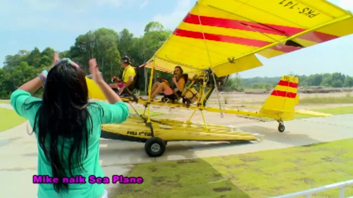 Yuk, Naik Sea Plane di Lego Bay!