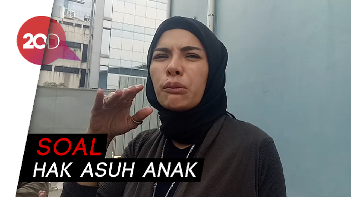 Nikita Mirzani Kesal Hidupnya Digangguin Mantan Suami