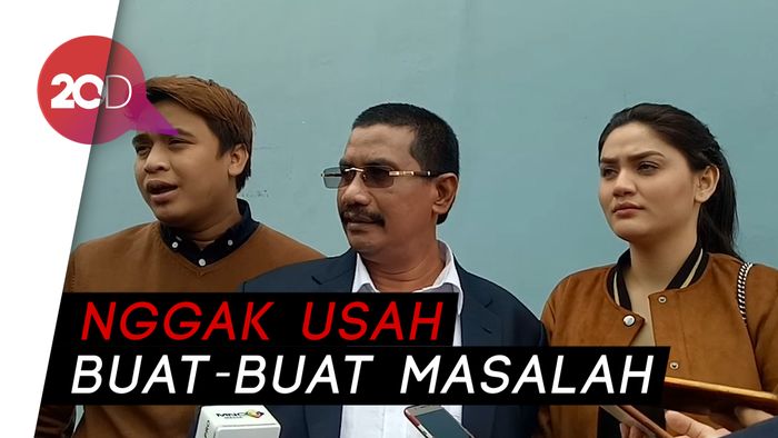 Menangis, Hilda Vitria Akui Lelah Tanggapi Drama Kriss Hatta