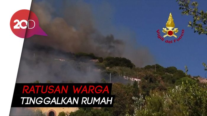 Kebakaran Hutan di Italia Diduga Sengaja Dibakar