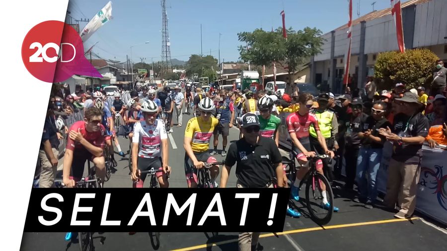Pembalap Indonesia Juarai Etape II Tour de Banyuwangi Ijen