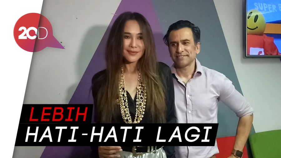Jeremy Thomas Foto Mesra dengan Sophia Latjuba, Ini Kata Istri