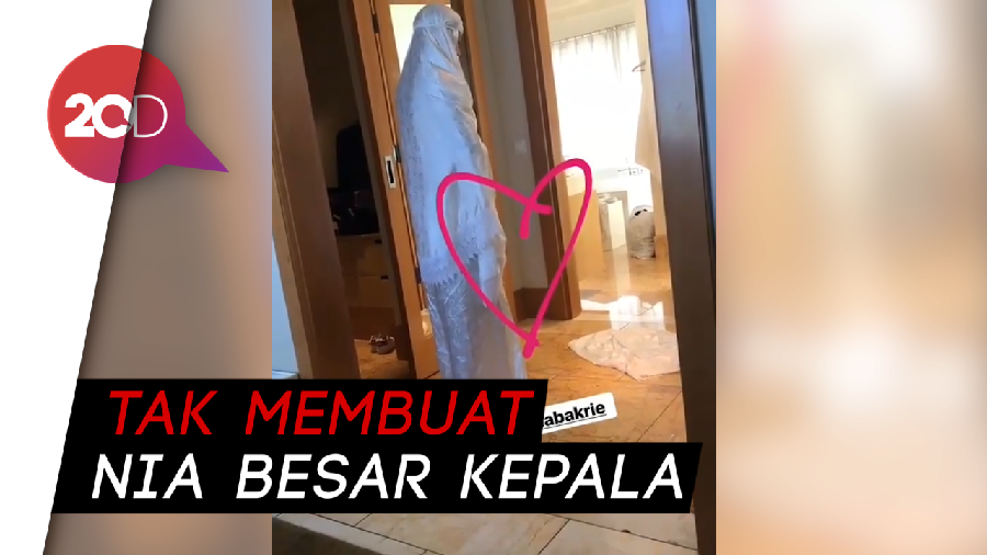 Videonya saat Salat Viral, Nia Ramadhani Dipuji Netizen