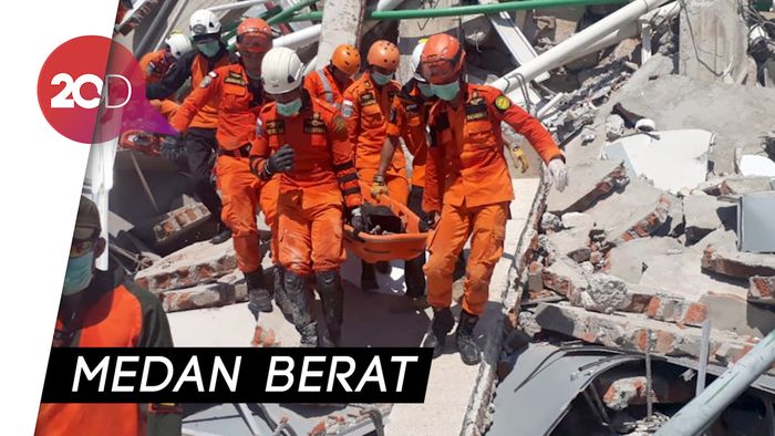 Lokasi Bencana Berat, Proses Evakuasi Korban Palu Terkendala