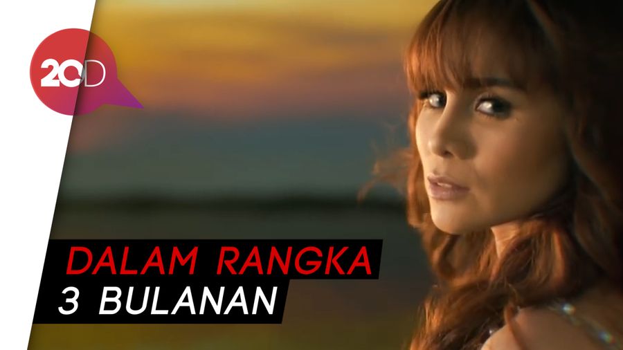 Selamat! Hamil, Momo Geisha Gelar Neloni