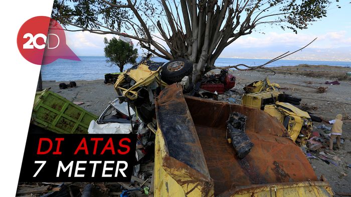 Tinggi Gelombang Tsunami di Donggala Lampaui Tiang Listrik