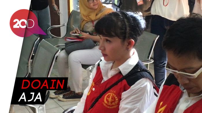 Jelang Sidang Tuntutan, Roro Fitria Tak Bisa Tidur 2 Hari