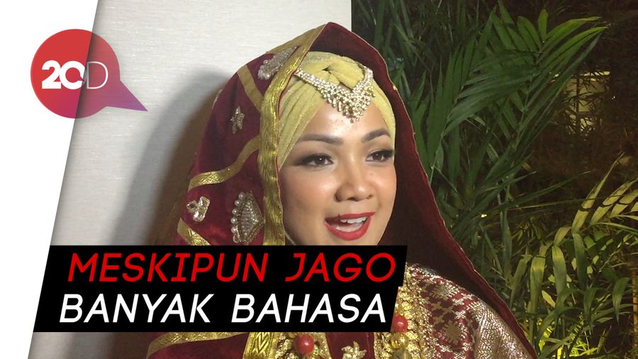 Nirina Zubir Akui Kesulitan Belajar Bahasa Minang