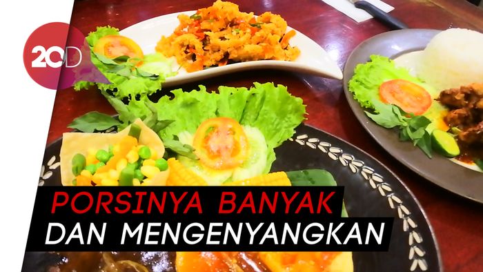 Ada Nasi Goreng dan Bistik dengan Sentuhan Baru yang Sedap di Sini