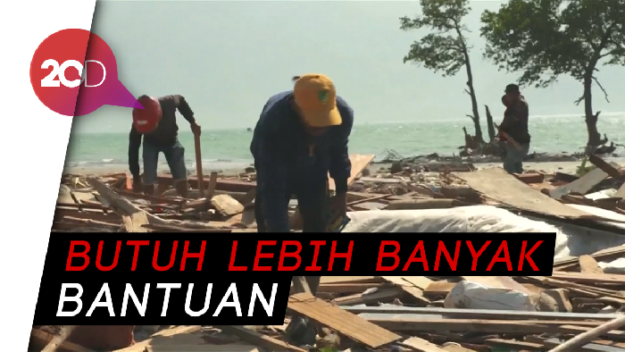 Kapal TNI AL Pembawa Bantuan Tiba di Sulteng