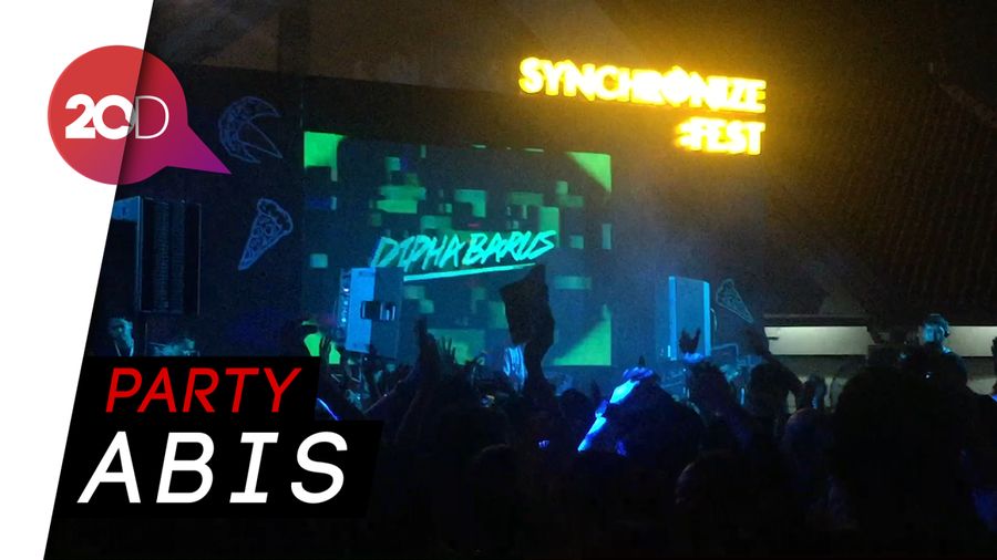 Dipha Barus Jadi Penampil Favorit Milenial di Synchronize Fest 2018