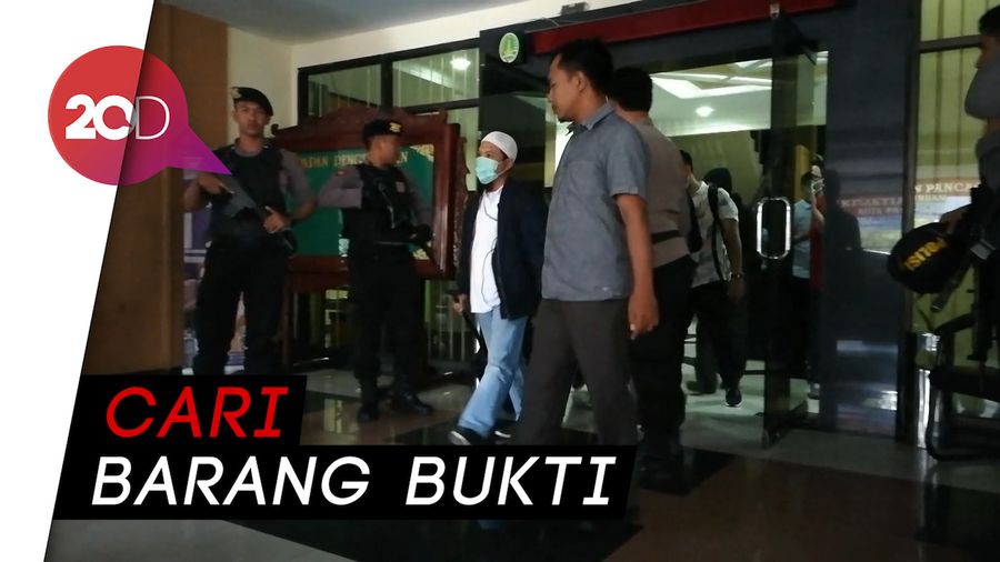 Geledah 6 Lokasi di Pasuruan, KPK Bawa Dus Barang Bukti