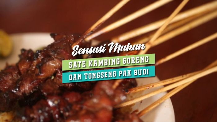 Sensasi Makan Sate Kambing Goreng dan Tongseng Pak Budi