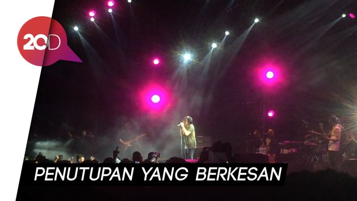 Dewa 19 feat Ari Lasso dan Once Sukses Tutup Synchronize 2018