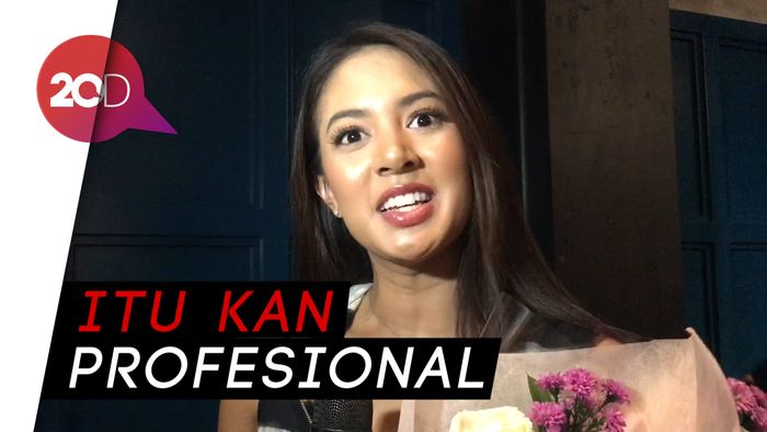 Beradegan Ciuman, Aurelie Moeremans Nggak Takut Ello Cemburu