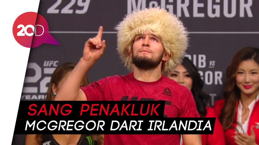 Khabib Kecil Bergulat dengan Beruang Pegunungan Kaukasus Utara