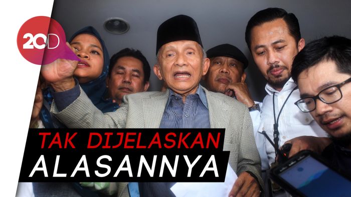 Datangi Polda, Amien Minta Presiden Copot Tito Karnavian