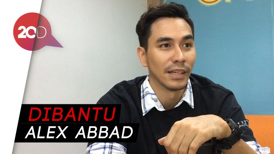 Main Film Asih, Darius Sinathrya Belajar Adzan