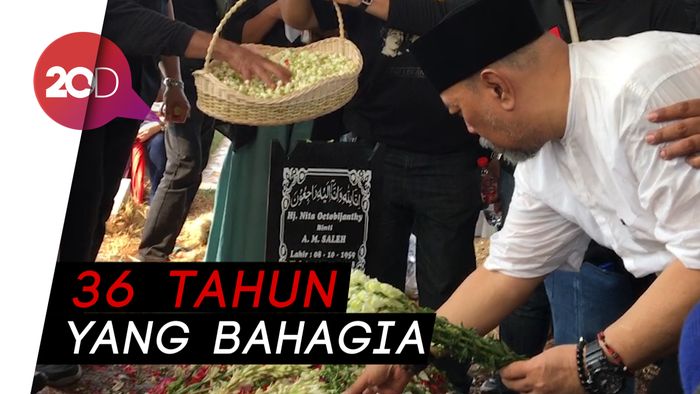 Sosok Mendiang Istri Bagi Indro ‘Warkop’