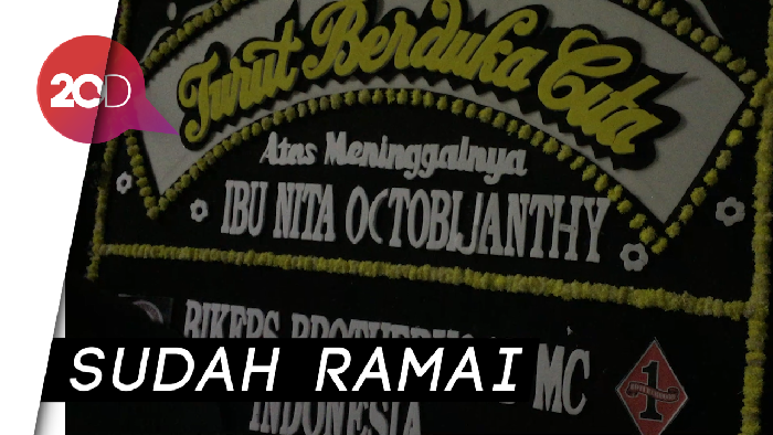 Suasana Duka di Rumah Indro Warkop