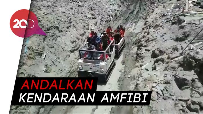 Medan Berlumpur Persulit Gerak Pencarian di Balaroa