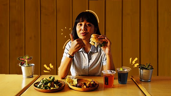 Main-main ke Taman Bunga Matahari dan Mencicipi Teh Ajaib