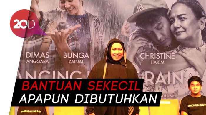 Getol Galang Dana, Melly Berharap Dijauhkan dari Musibah