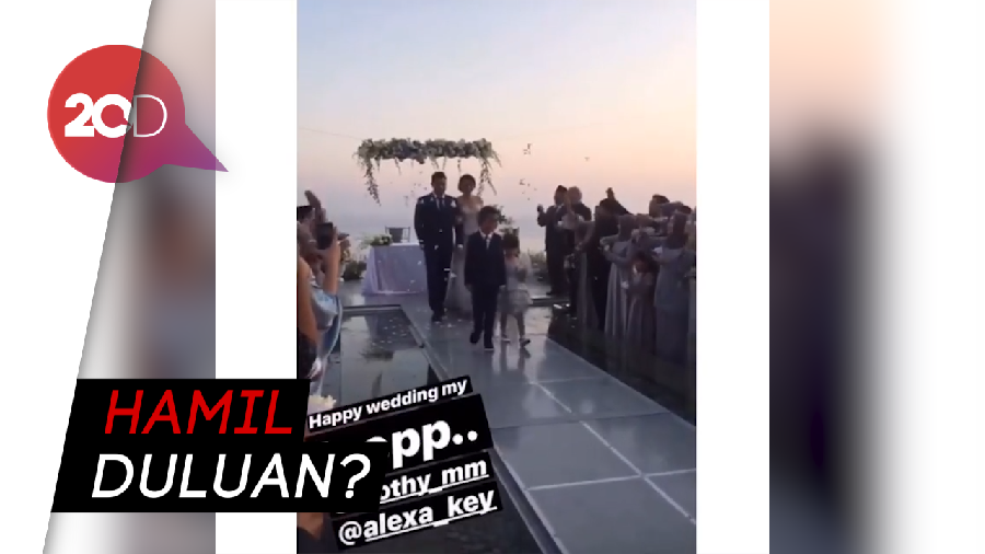 Diam-diam Menikah, Netizen Salfok sama Perut Alexa Key