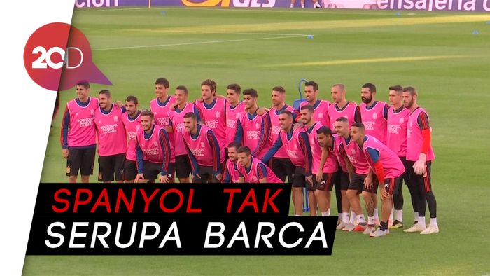 Enrique: Spanyol Bukan Barcelona