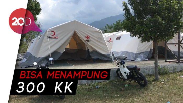 Keren! TNI dan PMI Bangun Shelter Pengungsian di Bukit Balaroa 