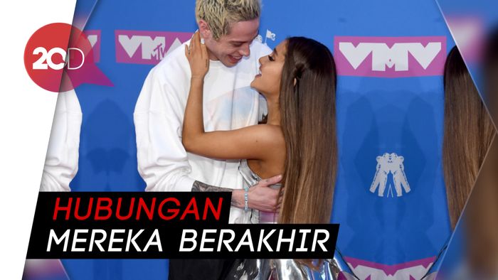 Loh? Ariana Grande Batalkan Pertunangannya!
