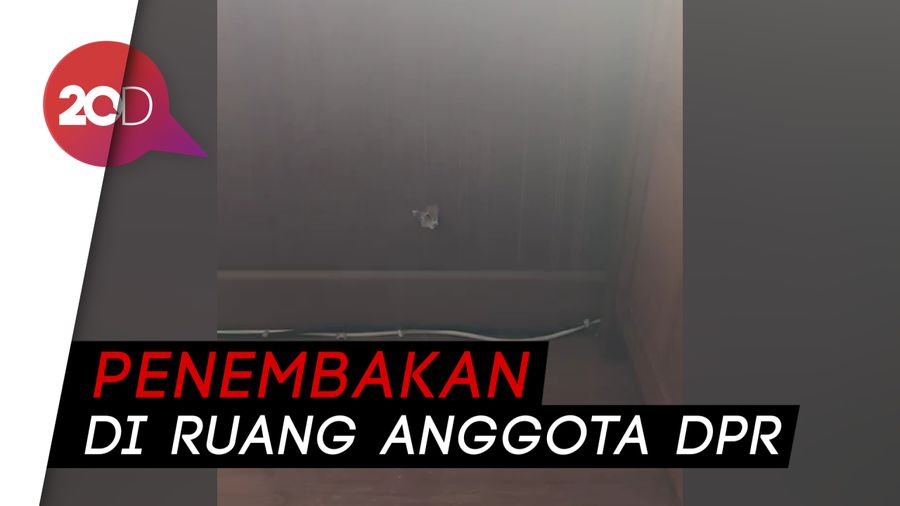 Ini Lubang Bekas Penembakan di Jilbab dan Ruangan Anggota DPR