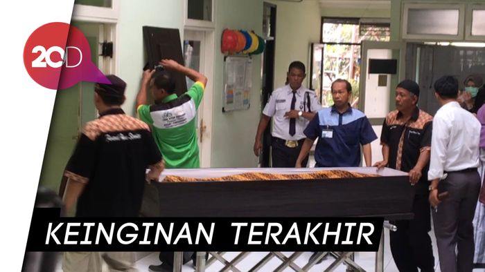 Sebelum Meninggal, Ibunda Minta Roro Fitria Segera Menikah