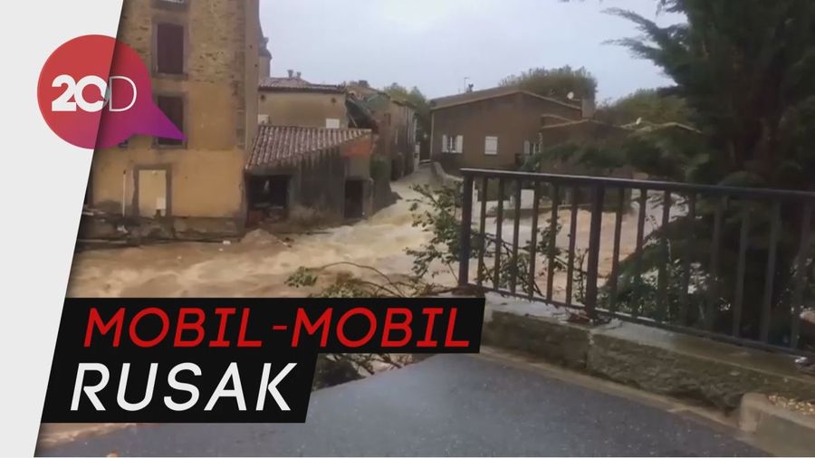 Banjir Setinggi Mobil di Prancis Tewaskan 9 Orang 