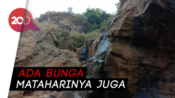 Cantiknya Tebing Alami di Kawasan Bandung Utara