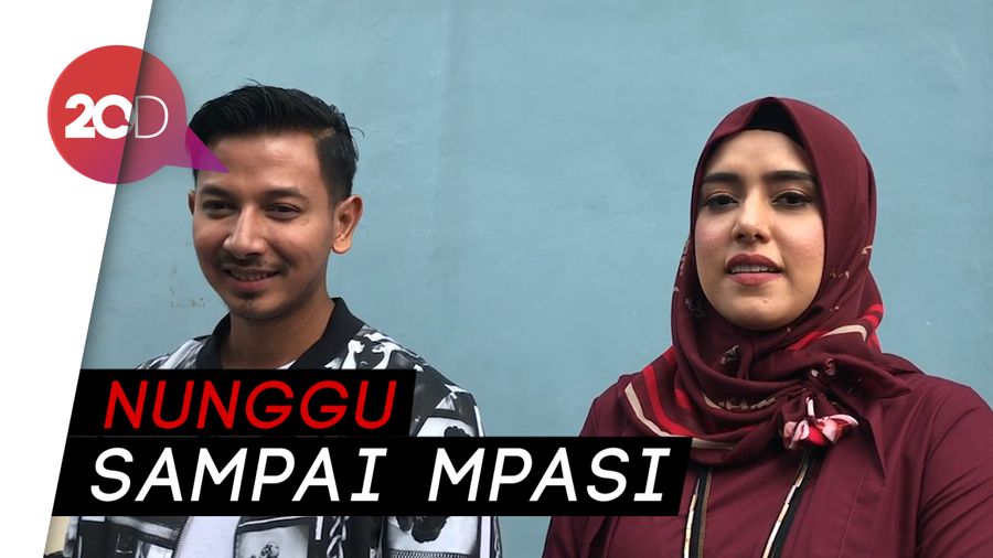 Usai Melahirkan, Fairuz A. Rafiq Ingin Turunkan Berat Badan