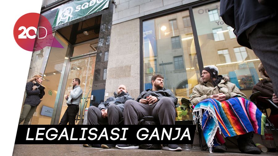 Warga Kanada Ramai-ramai Antre Ganja 