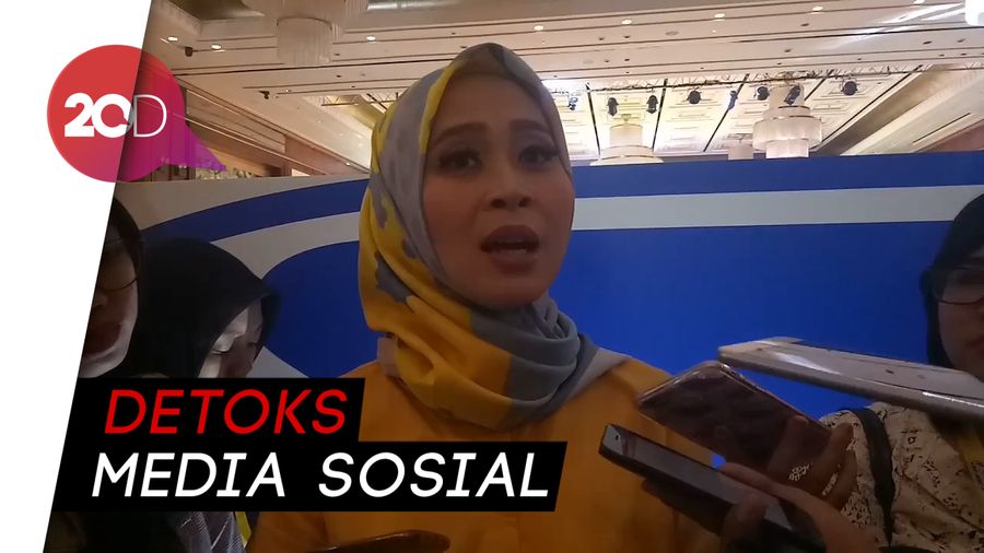 Kata Psikolog soal Awkarin yang Hengkang dari Instagram