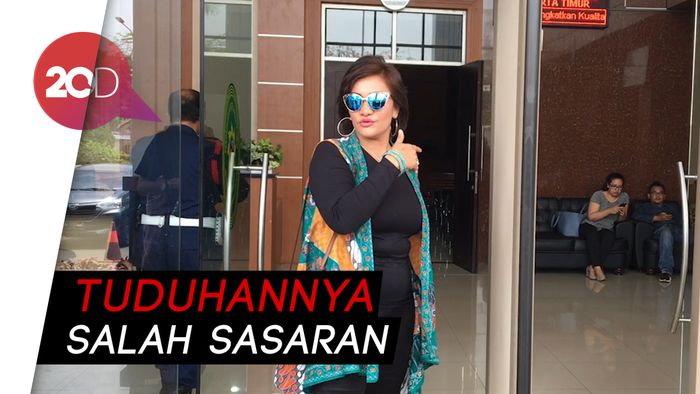 Elvy Sukaesih Tuntut Balik Mega Makcik Rp 12 M