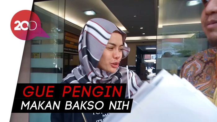 Usai Es Doger, Nikita Mirzani Juga Ngidam Banget Bakso!
