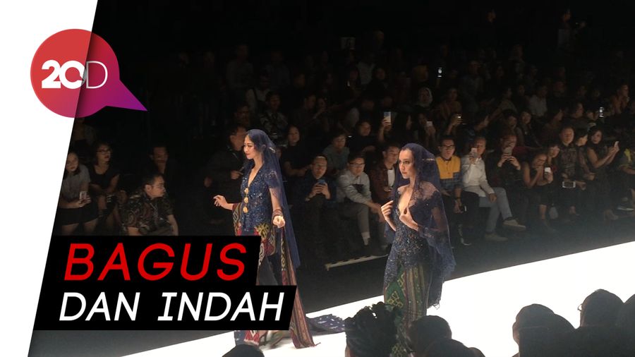 Yang Baru dari Anne Avantie di JFW 2019: Pamerkan Tenun